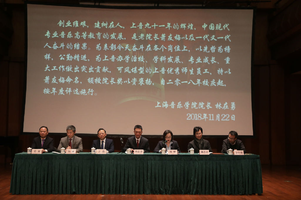cd2fc7320a0b9306da1ff9bae4b36af.jpg